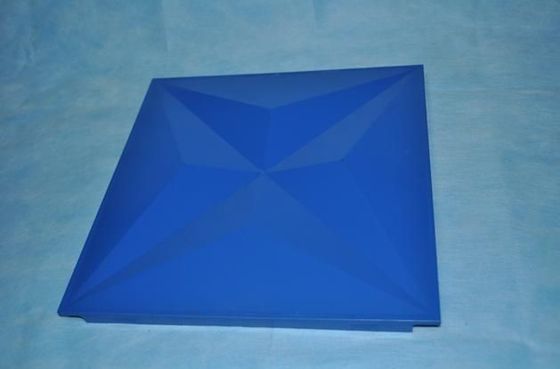 A placa 3D 500mmx500mm é o material decorativo ideal para a construção de edifícios modernos