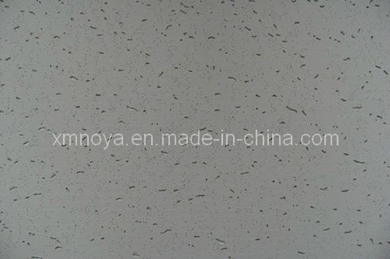 A telha de teto de lã mineral de buraco irregular para decoração de grau em restaurantes de hotéis