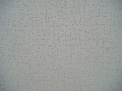 600*600mm Revestimento por pulverização acústico Fibra de lã mineral Caixa de telhado de azulejos para decoração