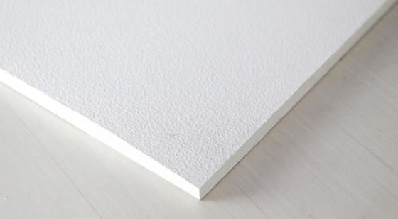 Concepção de placas de tecto de fibra de vidro com revestimento de spray à prova de fogo para decoração oculta