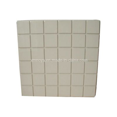 600 mm*600 mm Placa de tecto de lã mineral perforada para absorção sonora interna