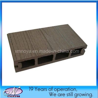 Rápido e fácil de instalar 145mm*30mm Decking sintético WPC para decoração de pisos ao ar livre