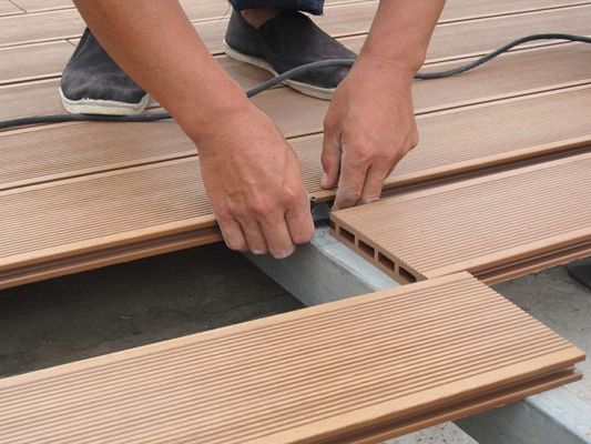 150*25mm de madeira de cinza de plástico composto WPC Decking Superior para jardim / piso externo