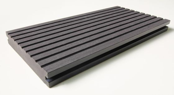 Decking composto de madeira WPC personalizado para decoração de jardim ao ar livre