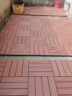 Padrão de grãos de madeira WPC pavimentos de piso de piso externo para madeira sintética plástico composto