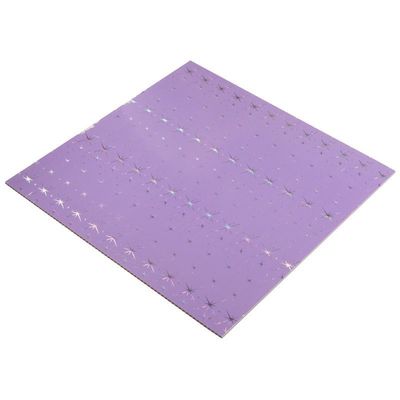 Melhore seu espaço com painéis de parede 3D modernos de absorção de som em vários projetos