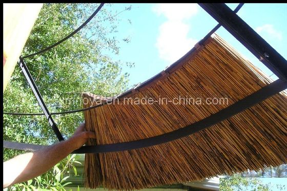 Chapa de plástico de fibra de palha artificial à prova de fogo personalizada para necessidades de telhado amarelo