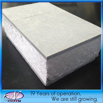Painel Sandwich de Polímero Composto Branco Opal para Isolamento Sonoro Estrutural