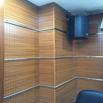 600*600 Painel de parede de MDF de madeira acústico à prova de fogo para decoração de interiores