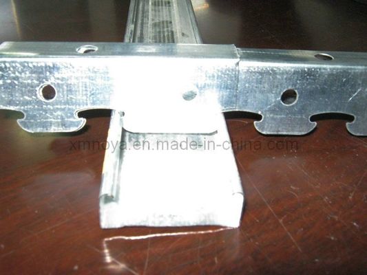 Profil de aço galvanizado de metal perfurado