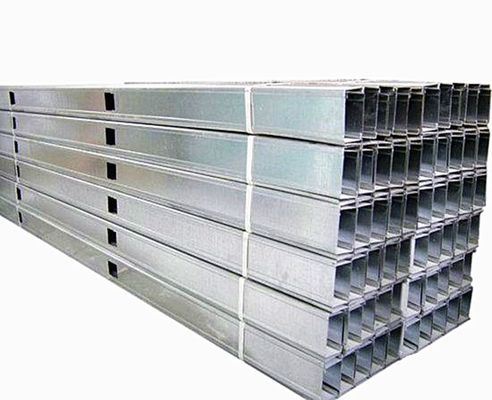 Canal de tecto de perfil de aço leve para hotel Stud Canal 50*35*0,5*3000mm