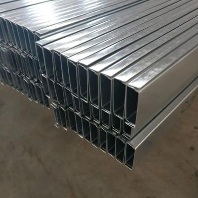 Folha de aço galvanizado Parede divisória Profil de metal Largura 72mm Comprimento padrão 3000mm