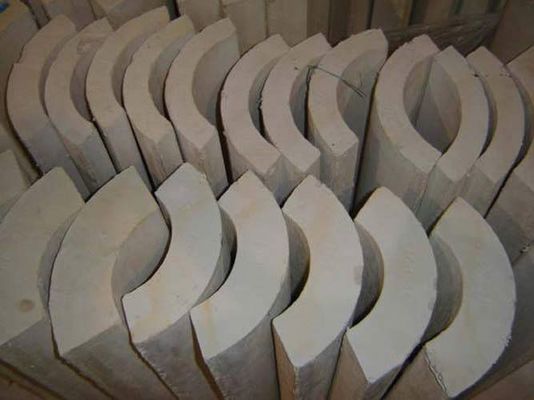 Tecidos integrados Isolamento térmico de peso leve Placas de silicato de cálcio 610*150mm