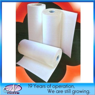 Papel de fibras cerâmicas refratárias de espessura 6 mm, absolutamente hidrofóbico, para isolamento térmico