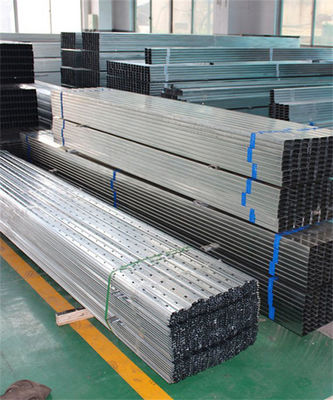 Metal Stud And Track Roll Forming Drywall Galvanizado Suspensão de Tecto Unistrut