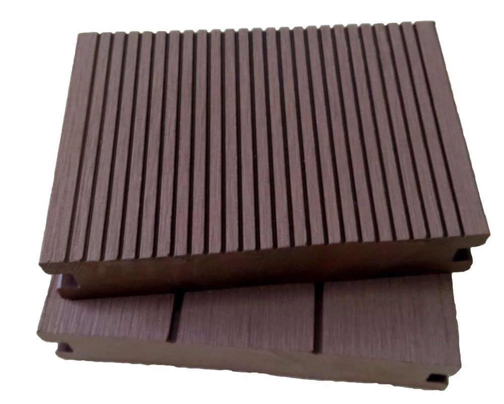 Padrão de grãos de madeira verde piso WPC sintético / madeira de plástico composto 90mm * 40mm