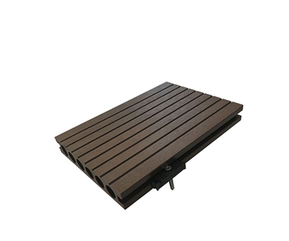 Taxa de Absorção de Água 2,5% Decking sintético WPC personalizado para pavimentos de engenharia