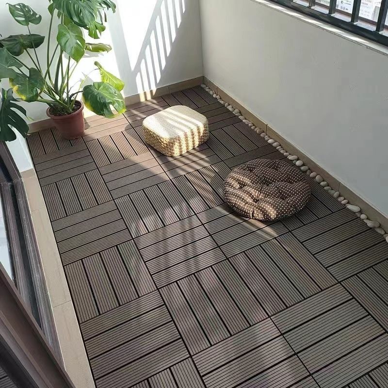 Taxa de expansão da absorção de água 2,5% Pavimento composto de madeira marrom plástico para jardim