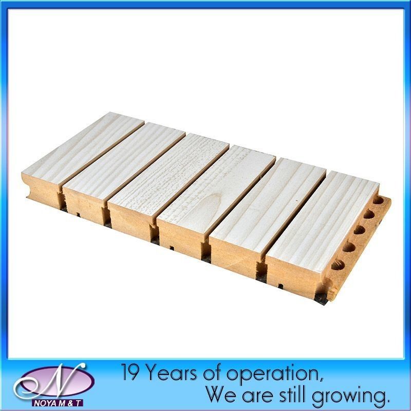 Decoração de interiores B1 Painel de parede de madeira MDF à prova de fogo com absorção acústica de som
