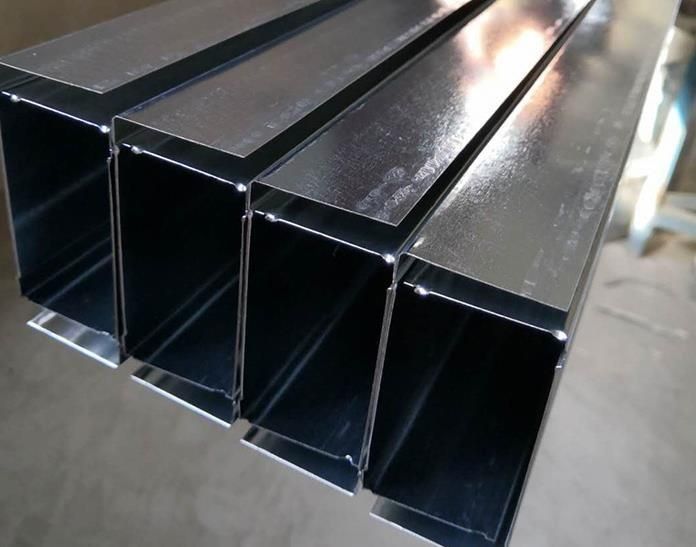 T-Bar para sistema de suspensão / estrutura de budling espessura 0,40 a 1,0 mm D50 personalizável
