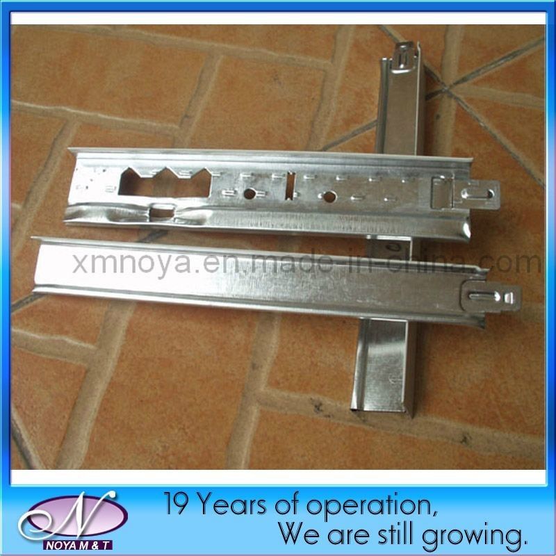Ângulo de parede 24*24*3000 e tee principal 32/38*24*3600 para T-Grid Tee Bar suspensa no teto